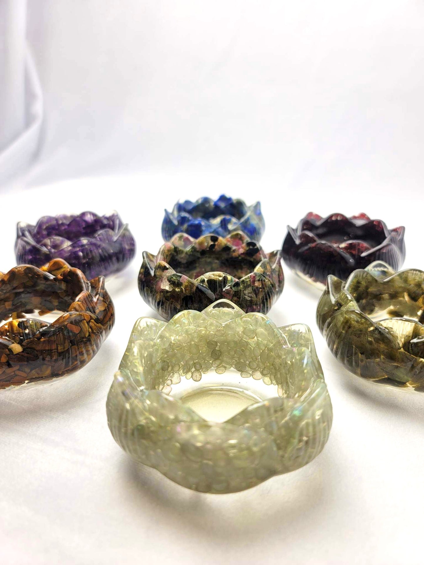AURA QUARTZ LOTUS BOWL + CANDLE HOLDER | H147