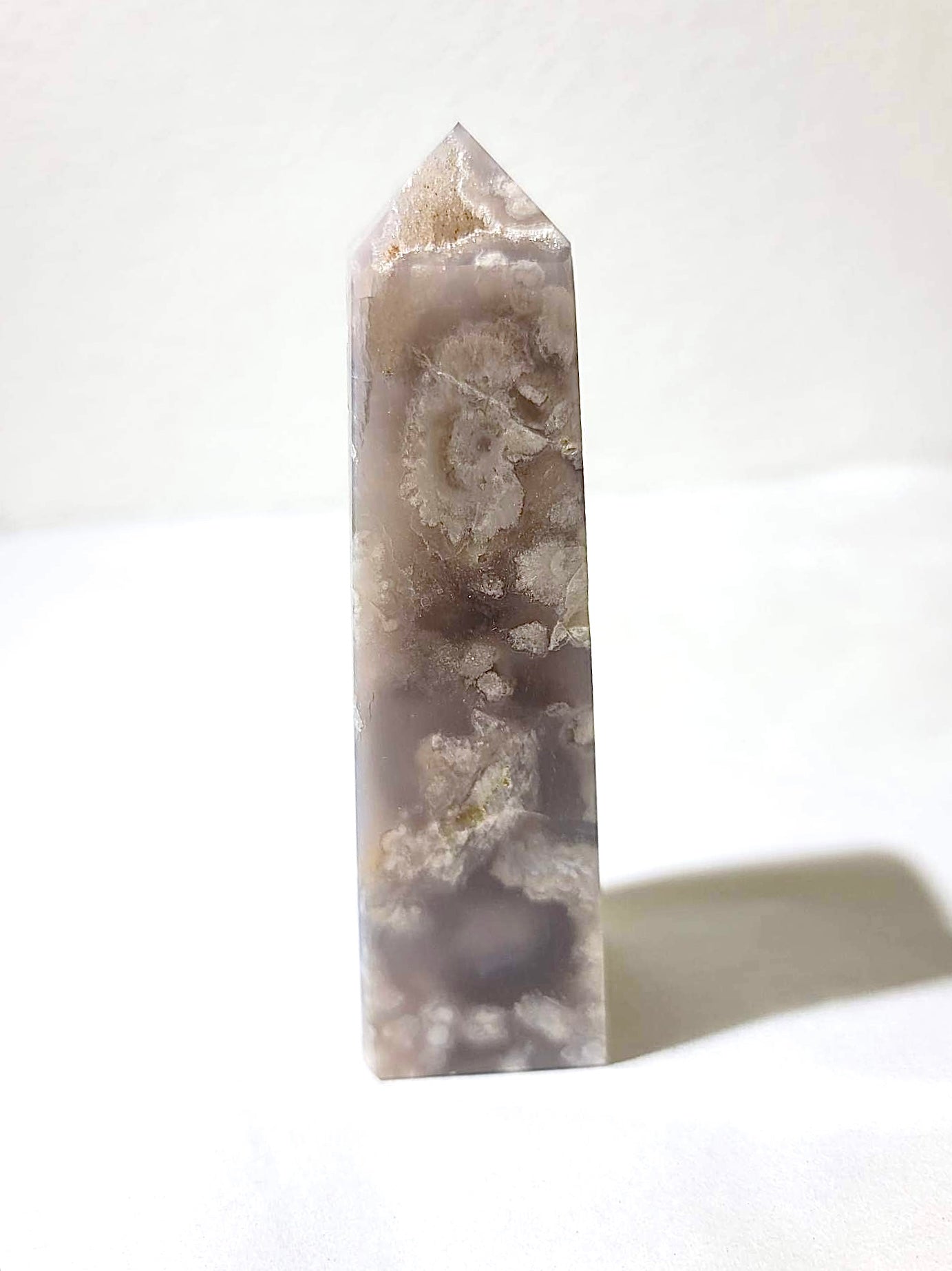 BLACK FLOWER AGATE TOWER | H106
